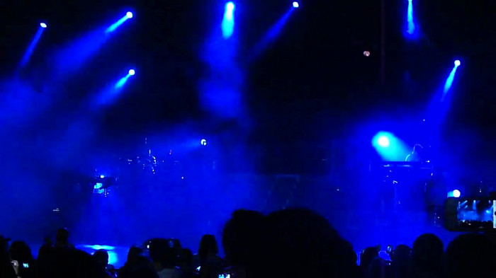 Entrance and All Night Long- Demi Lovato 00683 Entrance and All Night Long- Demi Lovato 00683
