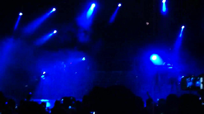 Entrance and All Night Long- Demi Lovato 00710 Entrance and All Night Long- Demi Lovato 00710