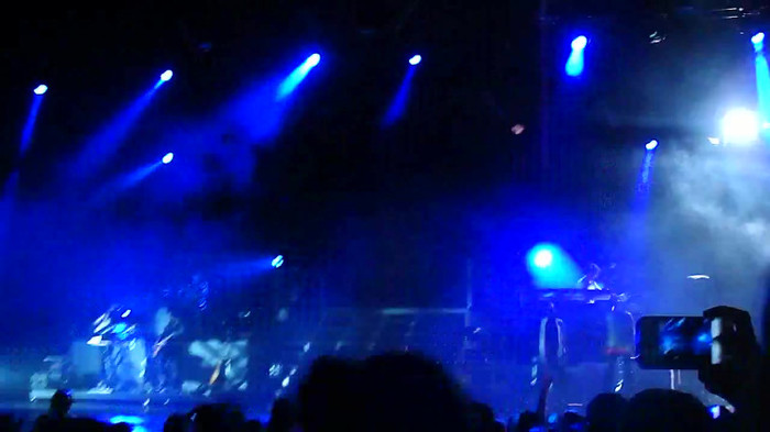 Entrance and All Night Long- Demi Lovato 00741 Entrance and All Night Long- Demi Lovato 00741