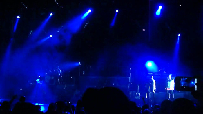 Entrance and All Night Long- Demi Lovato 00757 Entrance and All Night Long- Demi Lovato 00757