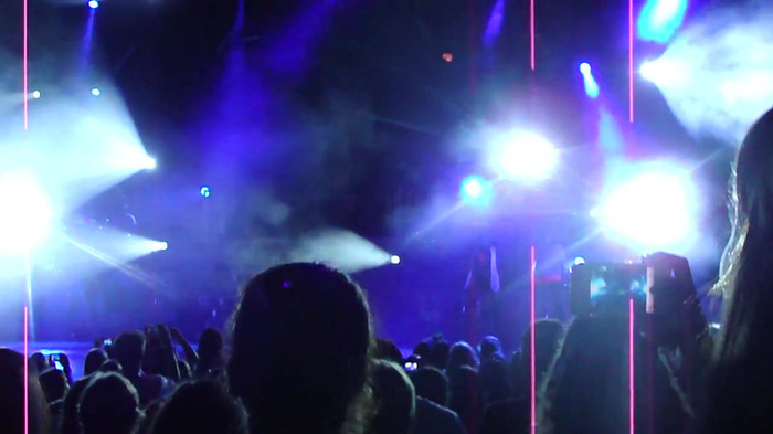 Entrance and All Night Long- Demi Lovato 01664