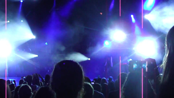 Entrance and All Night Long- Demi Lovato 01666