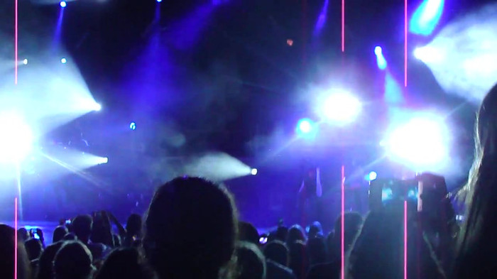 Entrance and All Night Long- Demi Lovato 01670