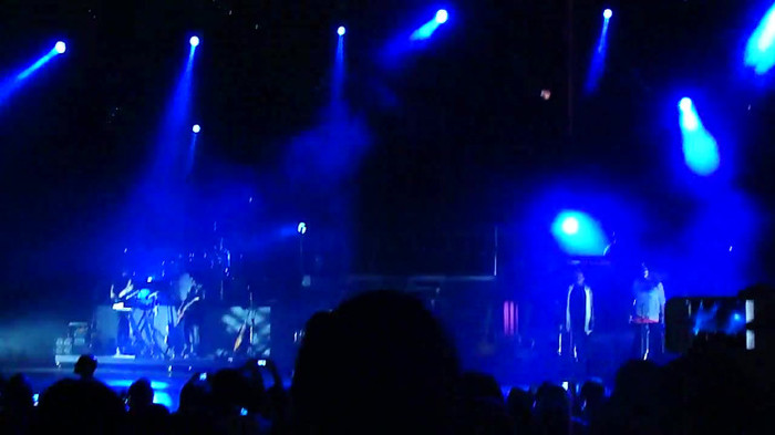 Entrance and All Night Long- Demi Lovato 00931 Entrance and All Night Long- Demi Lovato 00931