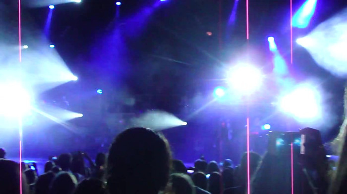 Entrance and All Night Long- Demi Lovato 01680