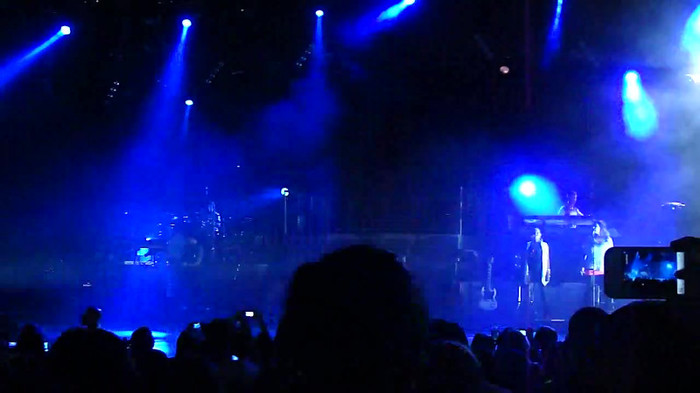 Entrance and All Night Long- Demi Lovato 00941