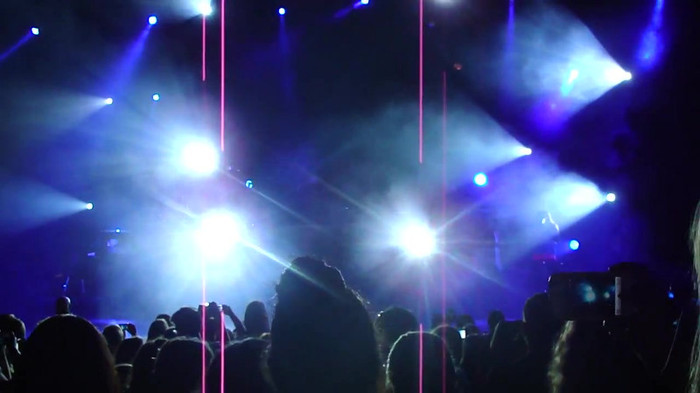 Entrance and All Night Long- Demi Lovato 02125 Entrance and All Night Long- Demi Lovato 02125