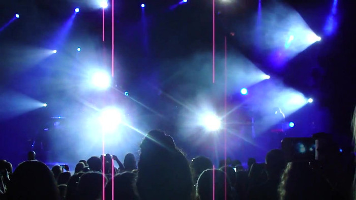 Entrance and All Night Long- Demi Lovato 02129 Entrance and All Night Long- Demi Lovato 02129
