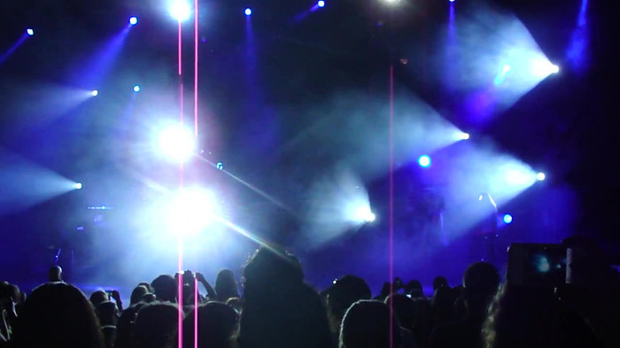 Entrance and All Night Long- Demi Lovato 02141 Entrance and All Night Long- Demi Lovato 02141