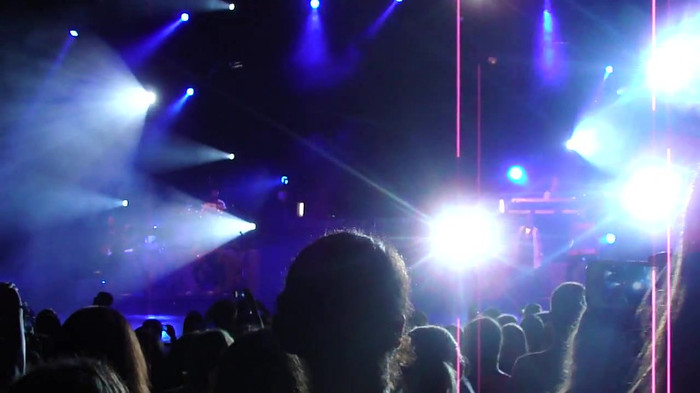 Entrance and All Night Long- Demi Lovato 02565