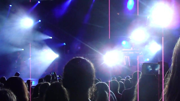 Entrance and All Night Long- Demi Lovato 02621