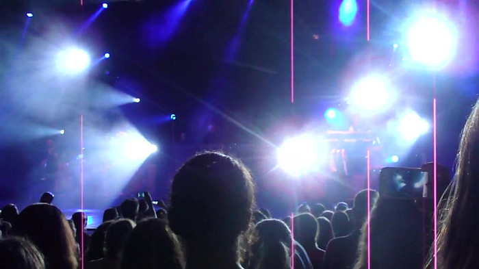 Entrance and All Night Long- Demi Lovato 02624