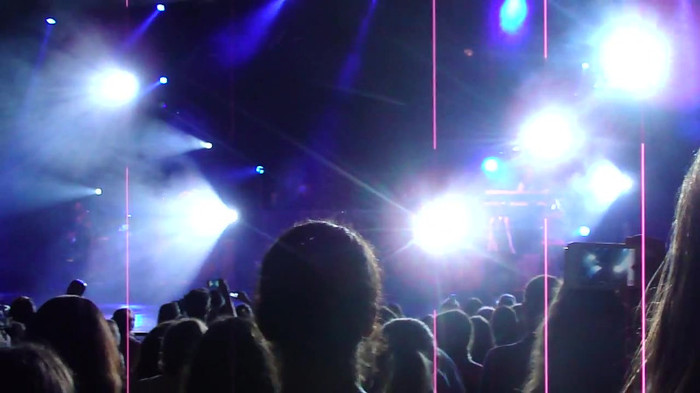 Entrance and All Night Long- Demi Lovato 02630