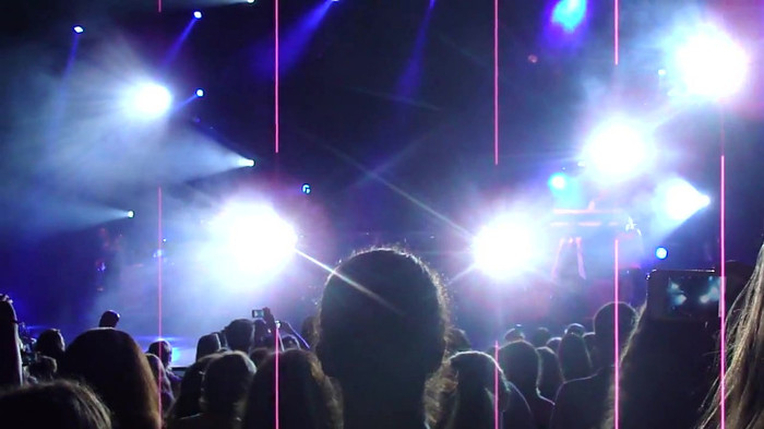 Entrance and All Night Long- Demi Lovato 02651