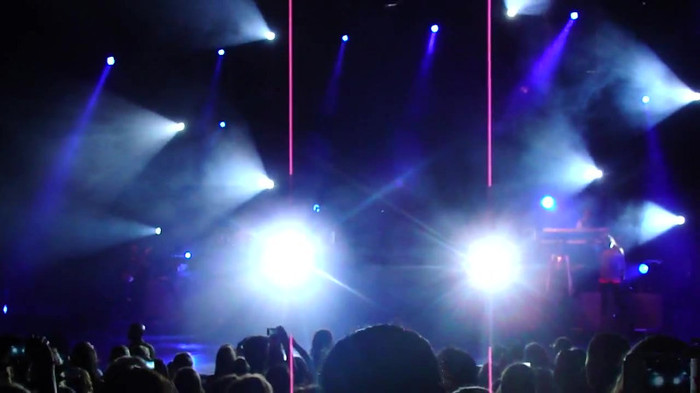 Entrance and All Night Long- Demi Lovato 02742