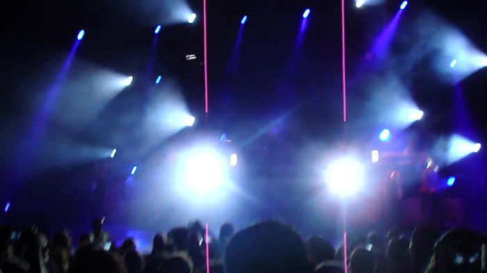 Entrance and All Night Long- Demi Lovato 02744