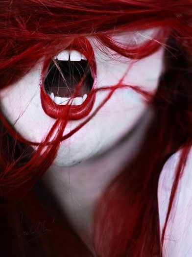 x. Taci! - Vampire-Lumea Reala