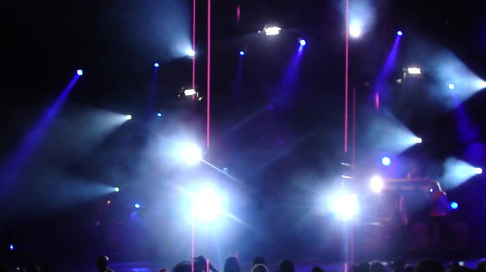 Entrance and All Night Long- Demi Lovato 02773