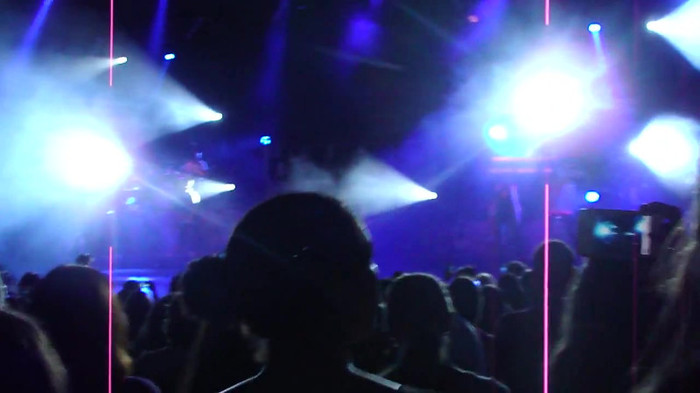Entrance and All Night Long- Demi Lovato 02374