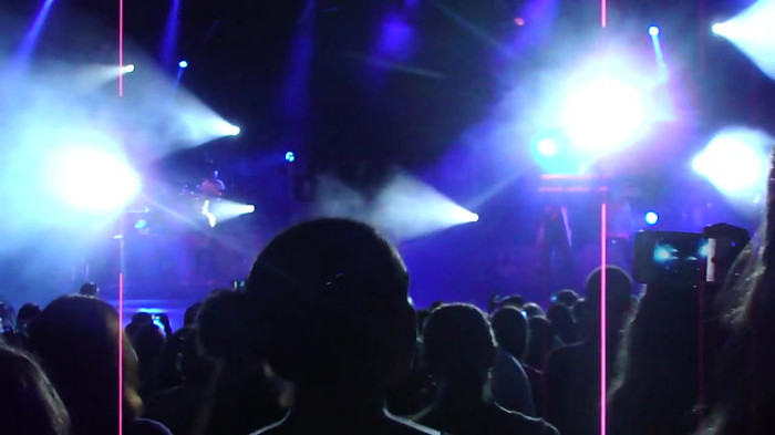 Entrance and All Night Long- Demi Lovato 02376