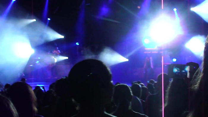 Entrance and All Night Long- Demi Lovato 02387 Entrance and All Night Long- Demi Lovato 02387