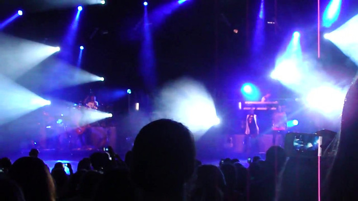 Entrance and All Night Long- Demi Lovato 02470