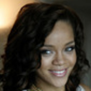 rihanna-540997l-thumbnail_gallery - rihanna