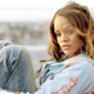 rihanna-900660l-thumbnail_gallery - rihanna