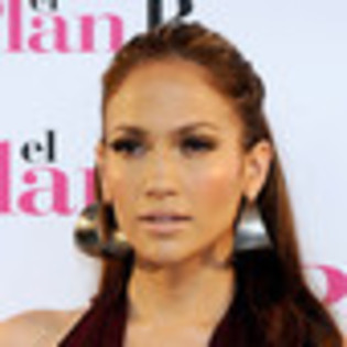 jennifer-lopez-258384l-thumbnail_gallery