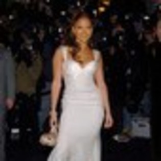 jennifer-lopez-507034l-thumbnail_gallery