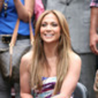 jennifer-lopez-776470l-thumbnail_gallery - Jennifer Lopez