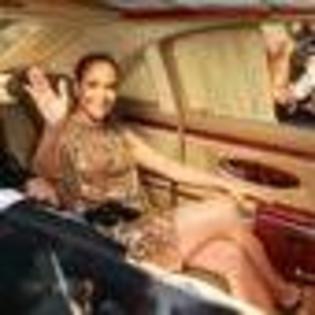 jennifer-lopez-786131l-thumbnail_gallery