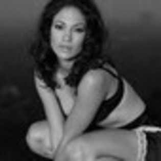 jennifer-lopez-976720l-thumbnail_gallery - Jennifer Lopez