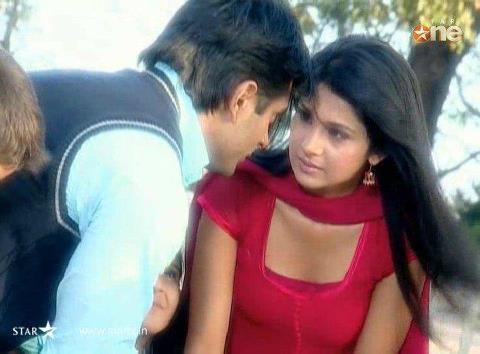 292301_384557244926473_1578733666_n - jennifer winget 9