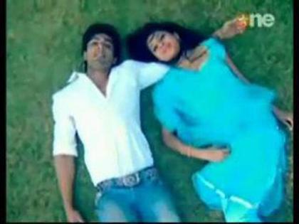 484587_384558651592999_840236527_n - jennifer winget 9