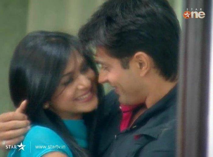 548134_384558861592978_412633515_n - jennifer winget 9