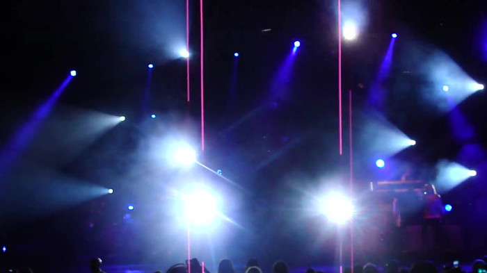 Entrance and All Night Long- Demi Lovato 02780