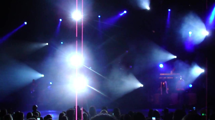 Entrance and All Night Long- Demi Lovato 02841