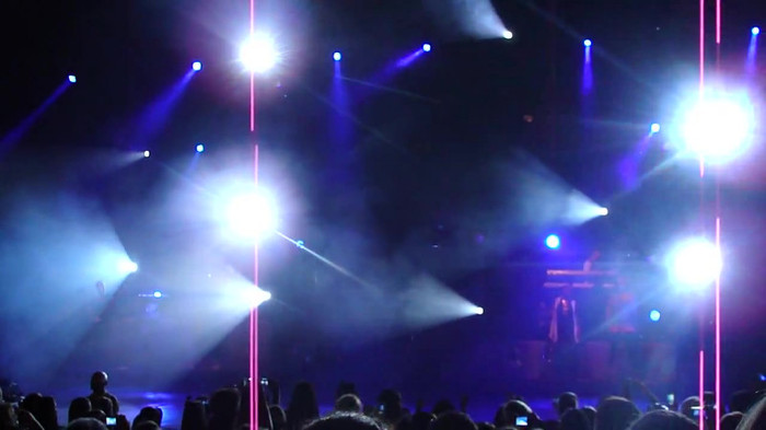 Entrance and All Night Long- Demi Lovato 02901