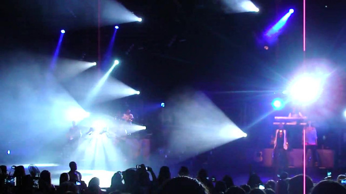 Entrance and All Night Long- Demi Lovato 03088