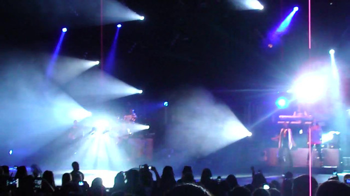 Entrance and All Night Long- Demi Lovato 03105