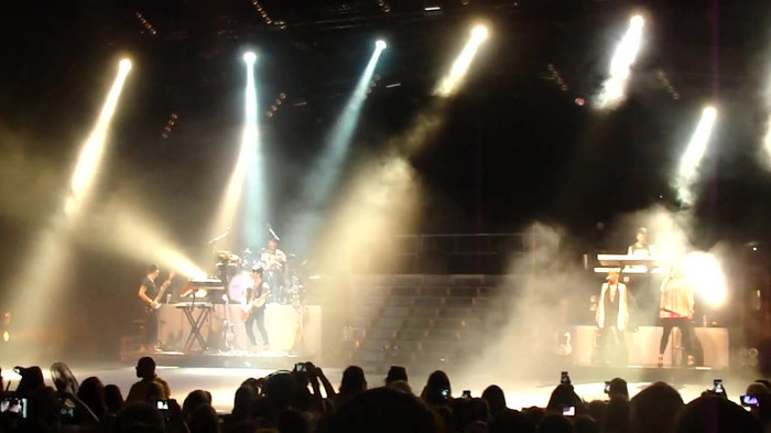 Entrance and All Night Long- Demi Lovato 03180