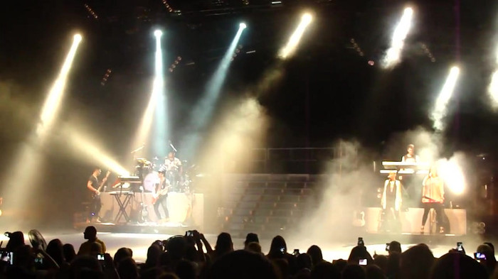 Entrance and All Night Long- Demi Lovato 03190