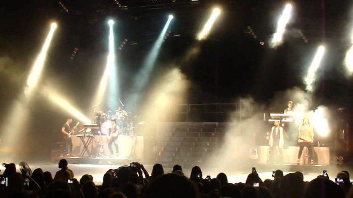 Entrance and All Night Long- Demi Lovato 03197