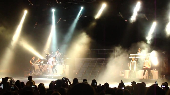 Entrance and All Night Long- Demi Lovato 03203