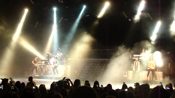 Entrance and All Night Long- Demi Lovato 03216