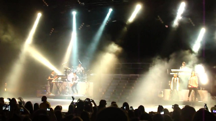 Entrance and All Night Long- Demi Lovato 03237
