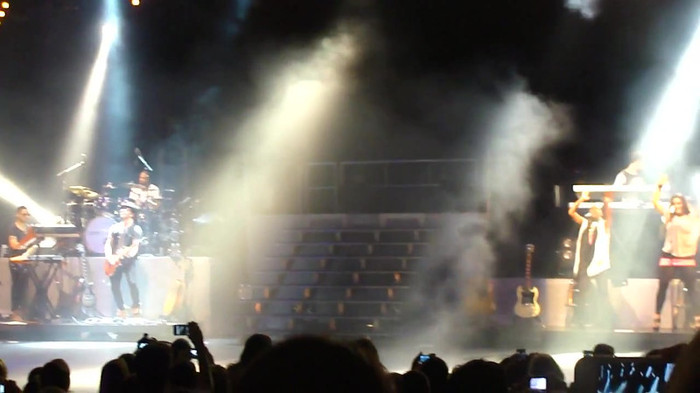 Entrance and All Night Long- Demi Lovato 03598