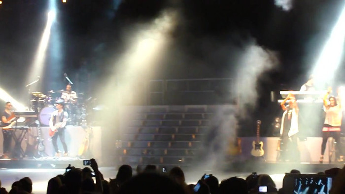 Entrance and All Night Long- Demi Lovato 03601