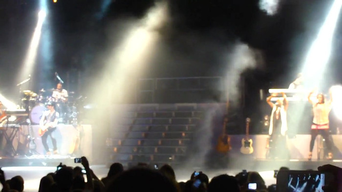 Entrance and All Night Long- Demi Lovato 03616